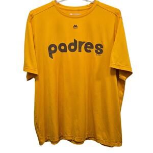 Majestic Evolution Cool Base Tee Yellow San Diego Padres Baseball Men 2XL